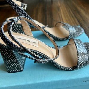 Antonio Melani GWYN Square Toe Leather Ankle Strap Dress Sandals Size 8.5